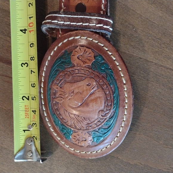 Vintage Sunbelt Hand Painted Leather Belt Sz 34 With Oak Leaf Tooling - Picture 7 of 10